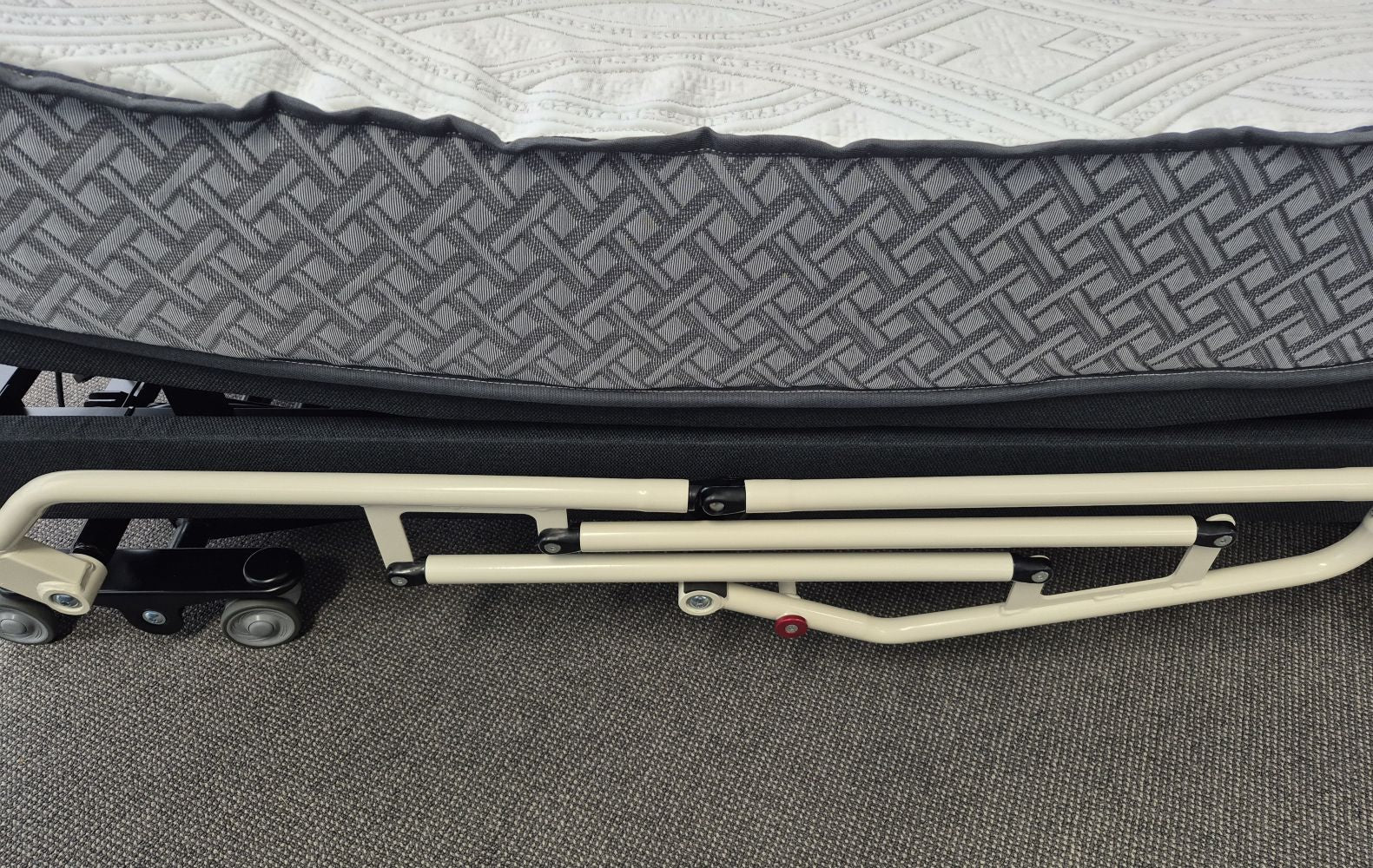 LOLO ELEVATE Bed (Uplift +)